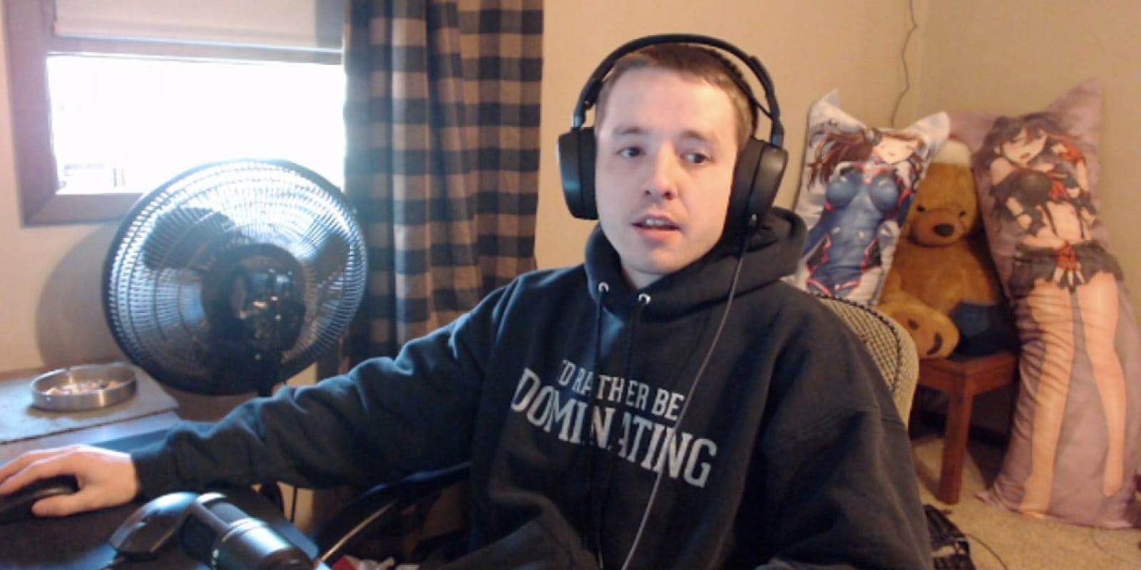Why did Dellor get banned on Twitch? Wiki Bio, age, net worth