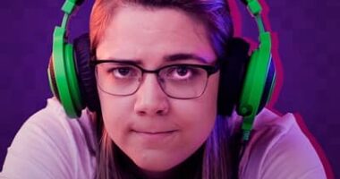 Bio, Age, Height, Net Worth, Facts, Nationality