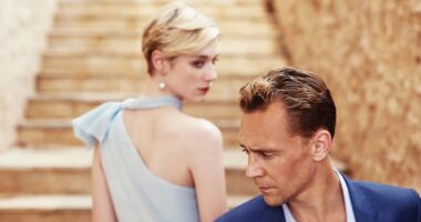 Before ‘The Crown,’ Elizabeth Debicki Stole This Show From Tom Hiddleston