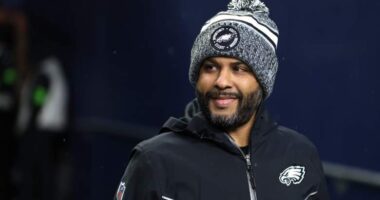 Bills Look at Ex-Eagles Coach to Take Over DC Job From Sean McDermott