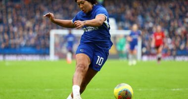 Lauren James netted a hat-trick as Chelsea defeated Manchester United at Stamford Bridge