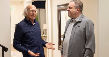 Larry David and Jeff Garlin in Curb Your Enthusiasm season 12.
