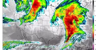 A deadly winter storm that has caused chaos throughout the US with tornados, snow, rain and flooding is set to slam into the Northeast overnight