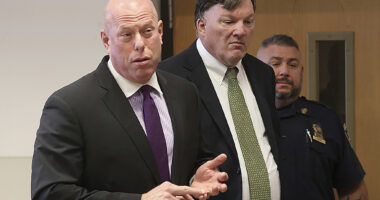 Docs: Long Island Serial Killer Suspect Contacted Sex Workers Hundreds of Times on Burner Phones