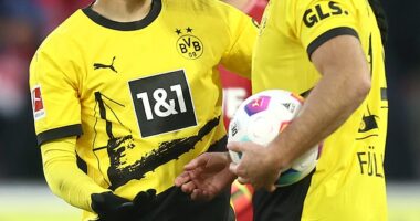 Jadon Sancho argued with Borussia Dortmund team-mate Niclas Fullkrug over a penalty