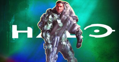 Master Chief (Pablo Schreiber) on Halo Series