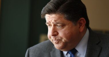 Illinois Governor Pritzker Slams Governor Abbott in Letter and Then Asks for Mercy – HotAir