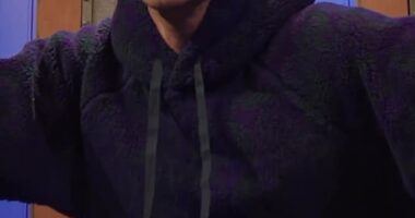 Jacob Elordi is the man of the moment this winter thanks to his breakthrough performances in both films Priscilla and Saltburn. But in a first teaser for his upcoming Saturday Night Live hosting gig this weekend, the actor starred in a sketch where he was anything but confident