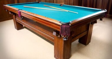 A vintage 1920 pool table, owned by rock legend Janis Joplin in the late 1960s, goes up for auction through Julien's Auctions