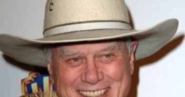 Larry Hagman - Bio, Age, Height, Net Worth, Facts, Nationality