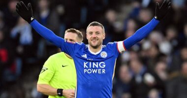 Jamie Vardy nodded in the first goal of the match to open the scoring for the Foxes