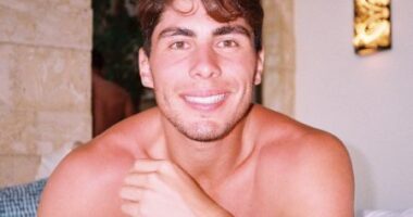 Lorenzo Valentino Figueroa - Featured Biography