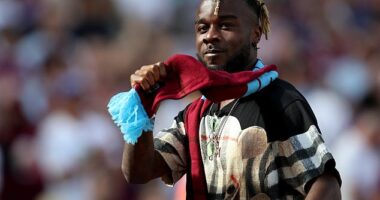 Nottingham Forest are exploring a loan move for West Ham attacker Maxwel Cornet