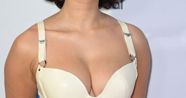 Raye has announced her first ever headline show at London's O2 Arena on Thursday