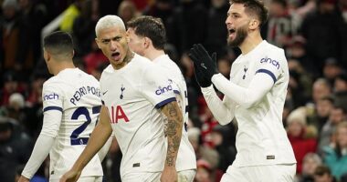 Spurs were held to a 2-2 draw by the Red Devils at Old Trafford having gone behind twice