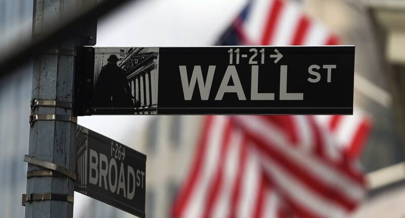 S&P 500 futures dip as Samsung warning damps technology stocks