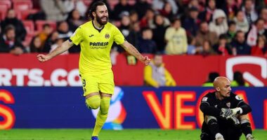 Sheffield United are pushing to sign Ben Brereton-Diaz on loan from Villarreal
