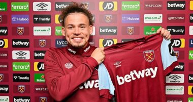 Kalvin Phillips completed his loan move to West Ham from Man City on Friday morning