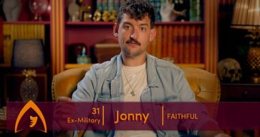 Jonny Holloway spoke about how he went from feeling 'invincible to very weak' when he lost his leg while serving in Afghanistan on The Traitors on Thursday