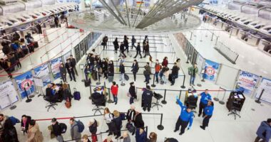 US Travelers Fed Up With Preferential Treatment for Migrants – HotAir
