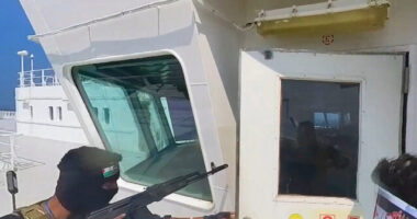 U.S. Yemen Envoy: We Can't Deter Houthis Militarily, We Also Need 'Outreach' to Them