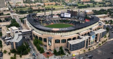 White Sox in 'Serious' Talks to Relocate Team: Report