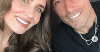 Who Is Mallory Plotnik? Get All Facts On Phil Wickham's Wife