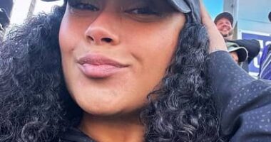 Bio, Age, Height, Net Worth, Facts, Nationality