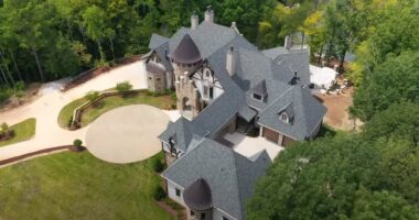 49er Christian McCaffrey Seeks $12.5 Million For Lavish North Carolina Castle