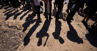 A Texas law that would let police arrest migrants for illegal entry is going before a judge