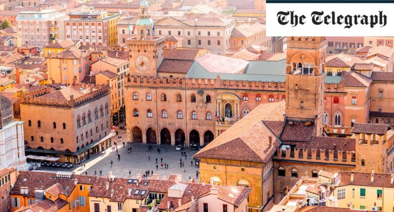 An expert travel guide to Bologna