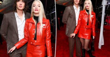 Anya Taylor-Joy, Malcolm McRae make first public appearance as married couple at Grammys viewing party