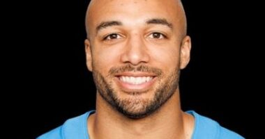 Austin Ekeler- Wiki, Age, Height, Net Worth, Girlfriend, Ethnicity