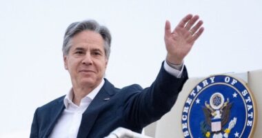Blinken Arrives in Israel with 'Serious Proposal' for Hostage Deal, 'Expanding' Truce