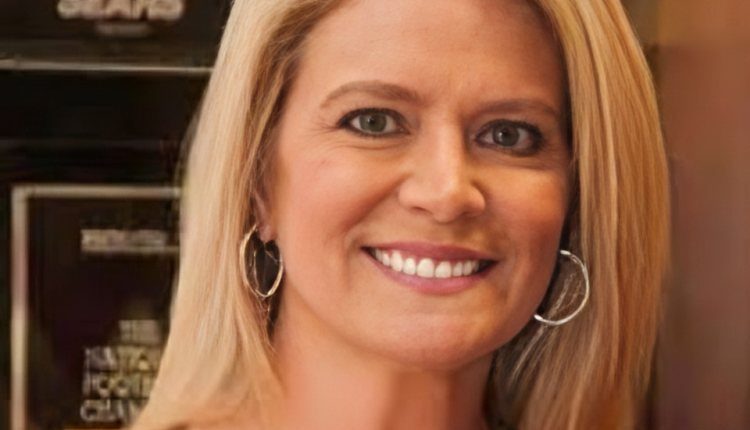 Candi Fisher's Age, Husband, Affair, Career, Instagram, Now