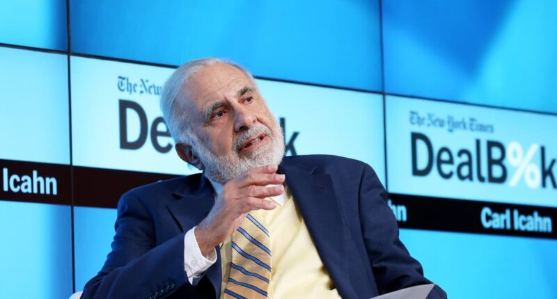 Carl Icahn lands two JetBlue board seats days after disclosing stake in airline