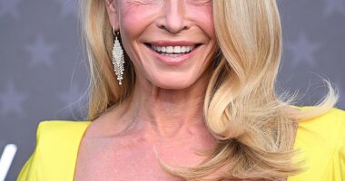 Chelsea Handler (pictured) has told Kyle Sandilands he should try Ozempic on Friday's The Kyle and Jackie O Show