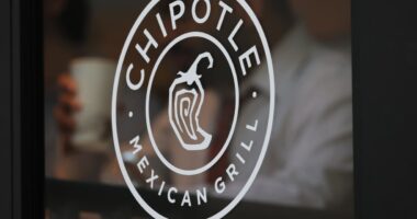 Chipotle's stock up as higher prices, demand drive better-than-expected results
