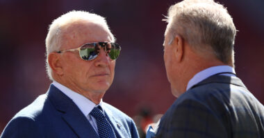 Cowboys Urged to Avoid Free Agency Move for Saints QB