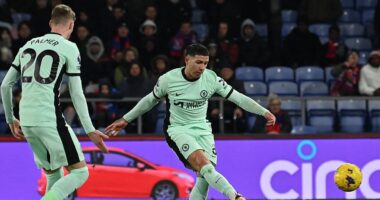 Crystal Palace 1-3 Chelsea - Premier League LIVE: Score, team news and updates as Conor Gallagher scores twice against his old club to seal late win