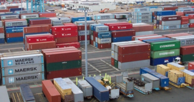 FG raises exchange rate for cargo clearance from N952/$ to N1,356/$