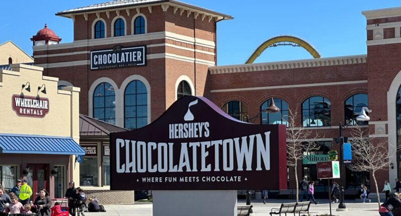 Hershey reports Q4 earnings beat, but shares fall on weak outlook