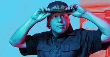 How wealthy is Bill Carlton, the owner of Texas Metal?