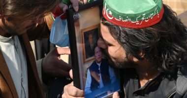 Imran Khan’s PTI calls for protest amid delay in Pakistan election result