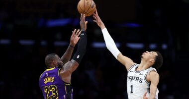 Lakers Coach Darvin Ham Reveals What He Told Gregg Popovich About Victor Wembanyama