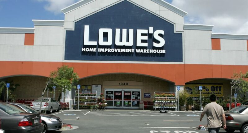 Lowe’s stock rises despite home-improvement retailer’s downbeat outlook