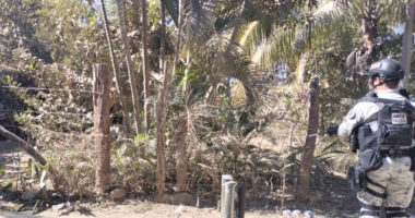 Mexican Soldiers Find RPGs, Shoulder-Fired Rockets After Shootout in Beach Resort Town