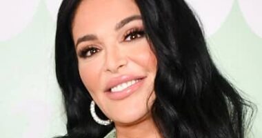 Mona Kattan - Bio, Age, Height, Net Worth, Facts, Nationality