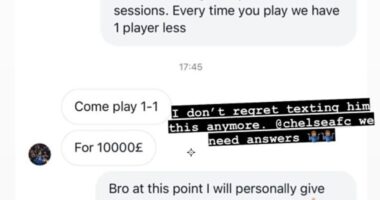 Chelsea fan shared a heated exchange with Mykhailo Mudryk after the club's defeat to Wolves