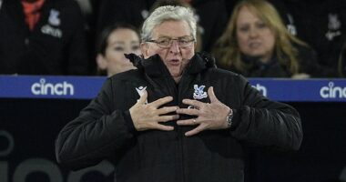 Roy Hodgson's pre-match press conference ahead of Crystal Palace's trip to Everton on Monday has been cancelled after the 76-year-old was taken ill during training